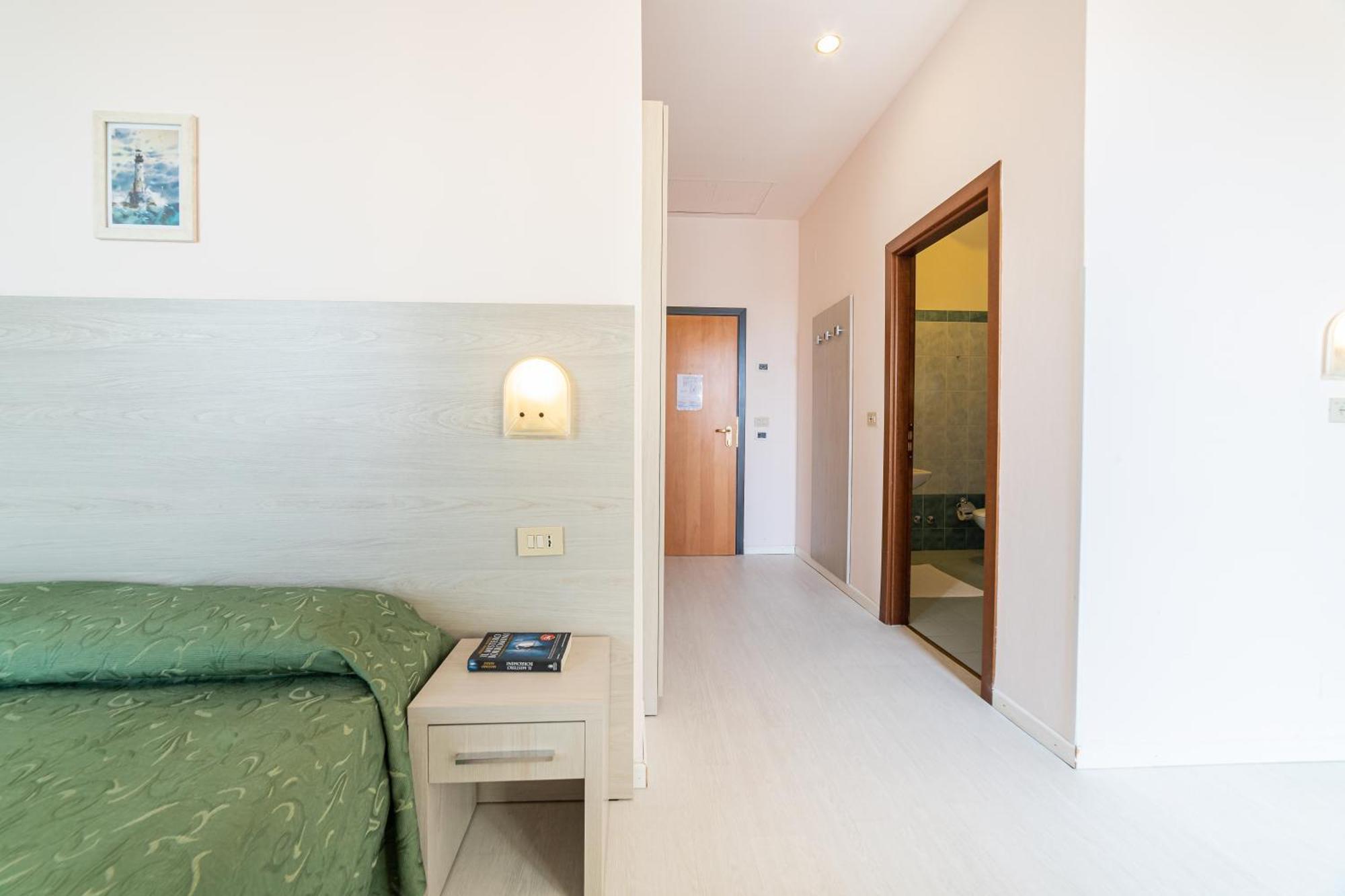 Hotel Royal Каттолика Экстерьер фото