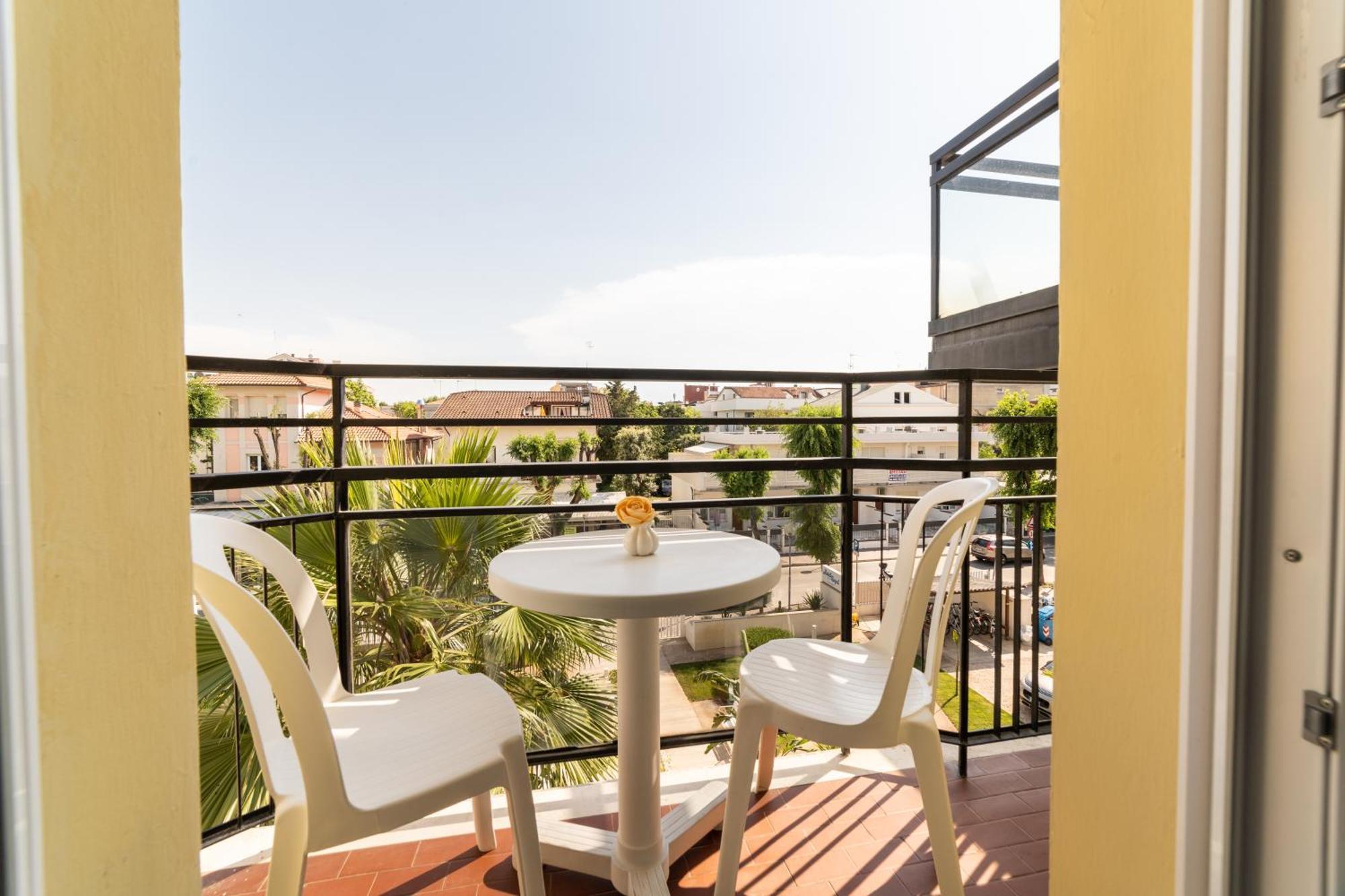 Hotel Royal Каттолика Экстерьер фото
