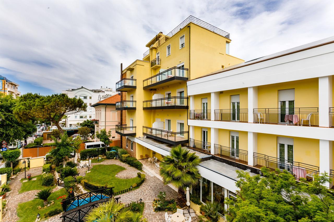 Hotel Royal Каттолика Экстерьер фото